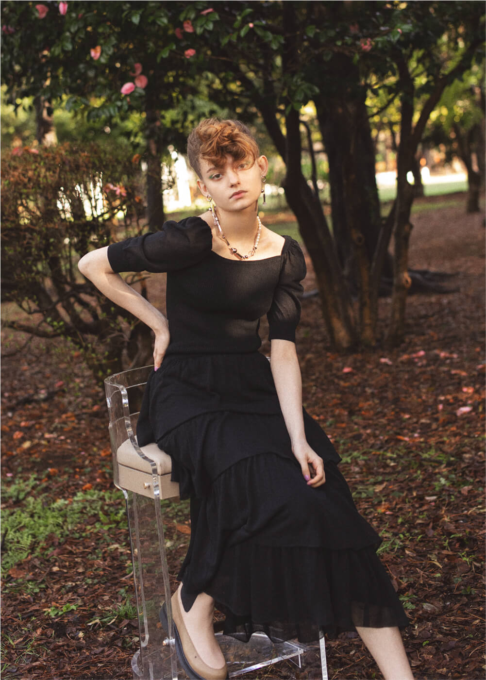 SUMMER ESCAPE 夏に着たい華やかなブラック || FURFUR（ファー