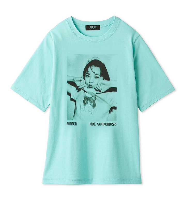 【上國料萌衣コラボ】モノクロポートレートメモリアルTシャツ（UNISEX）