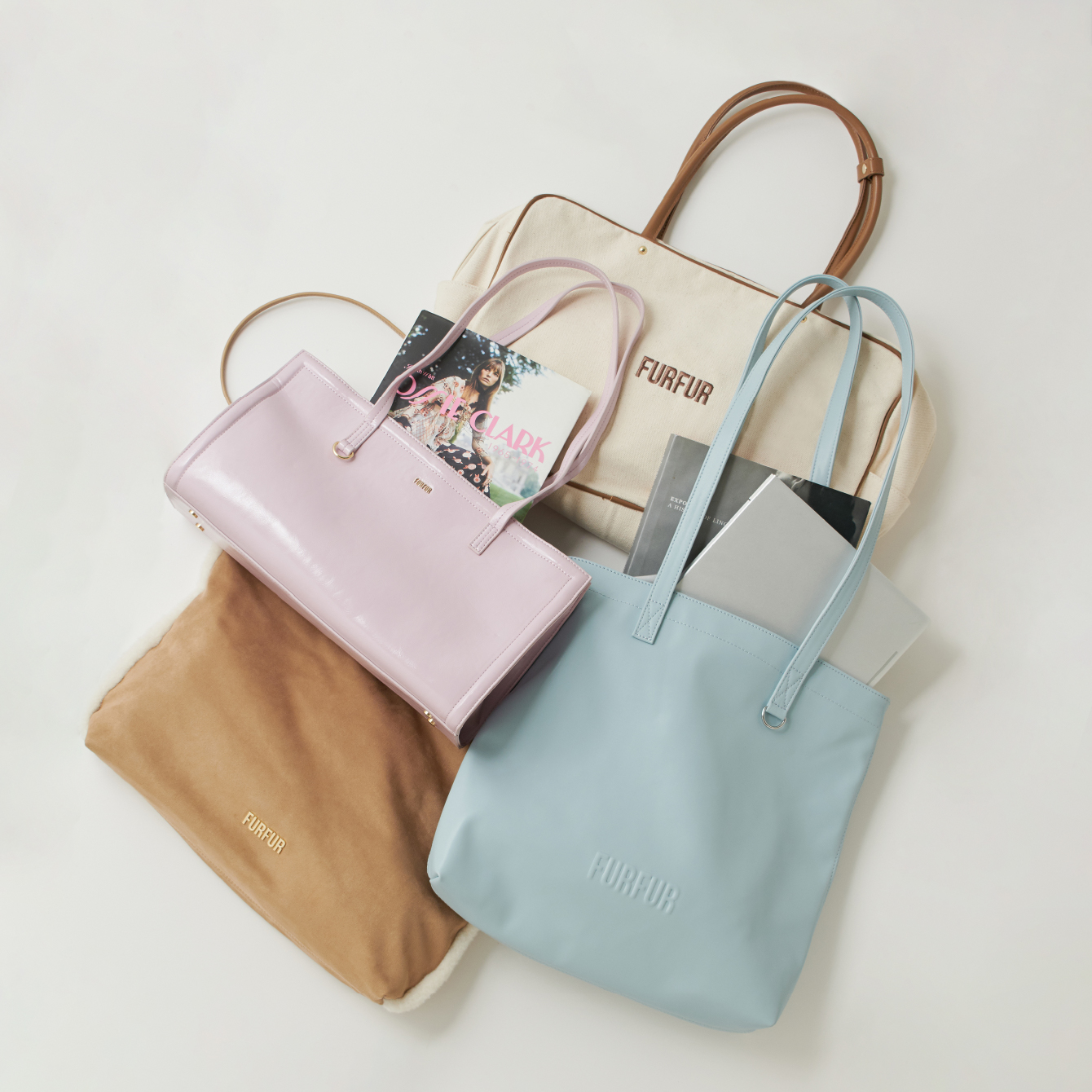 エンボスロゴトートバッグM・マテリアル巾着バッグ・ワイドトートバッグ・BIGボストンバッグの商品画像