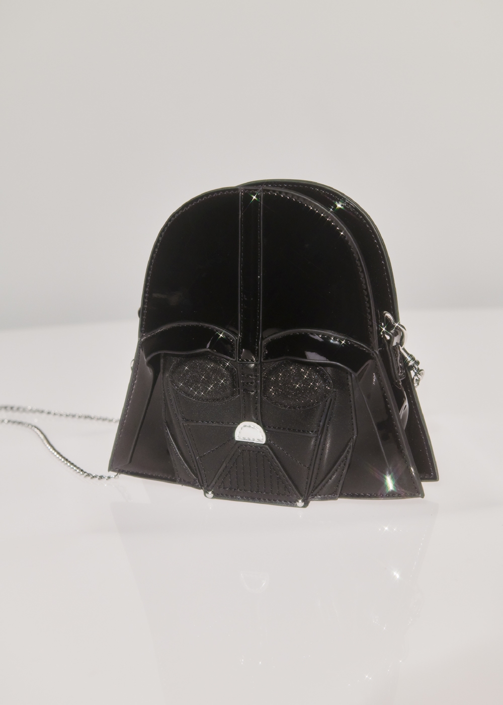 【STAR WARS&trade;】ダース・ベイダー モチーフバッグの商品写真