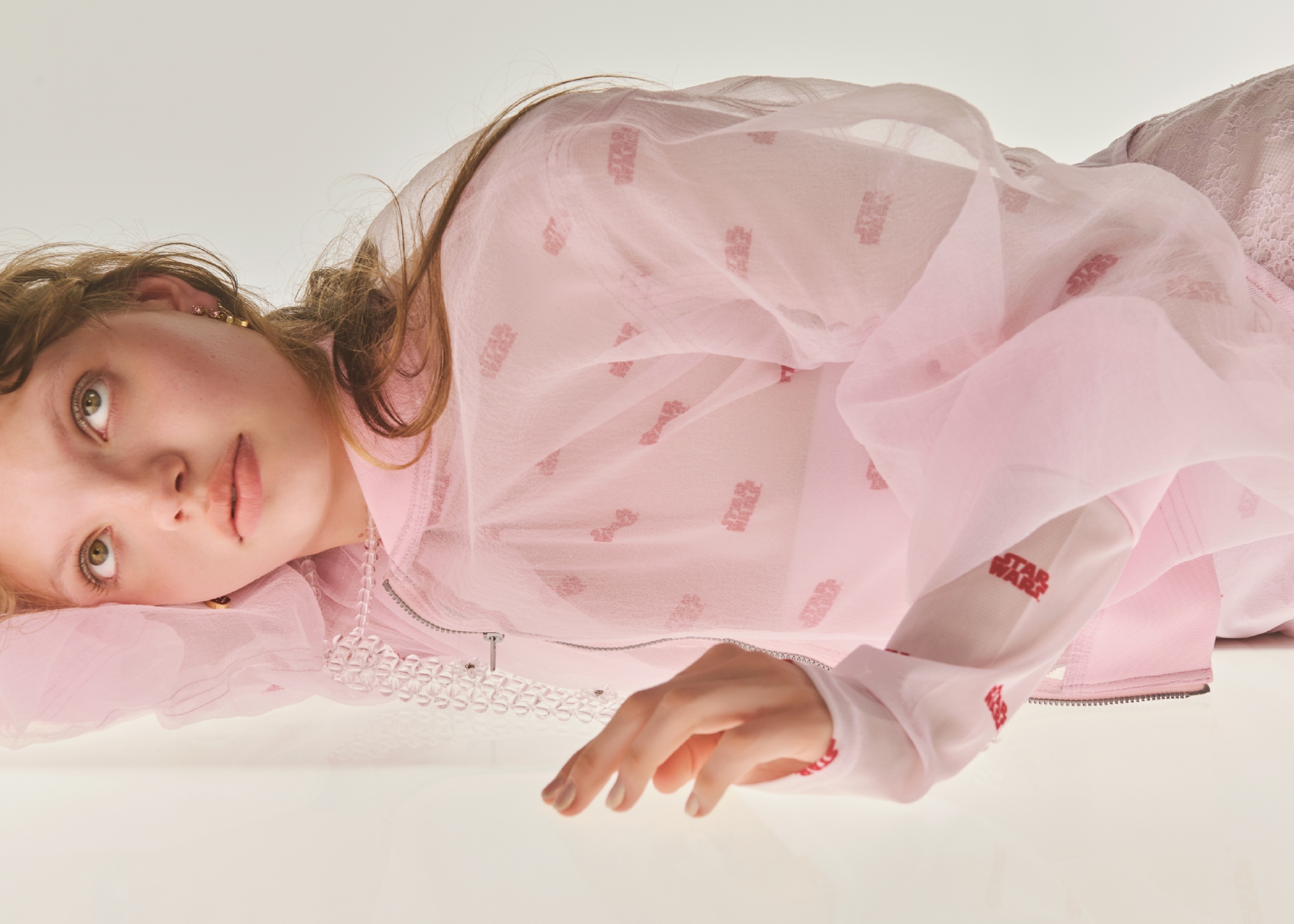 同コーディネートの別ショット