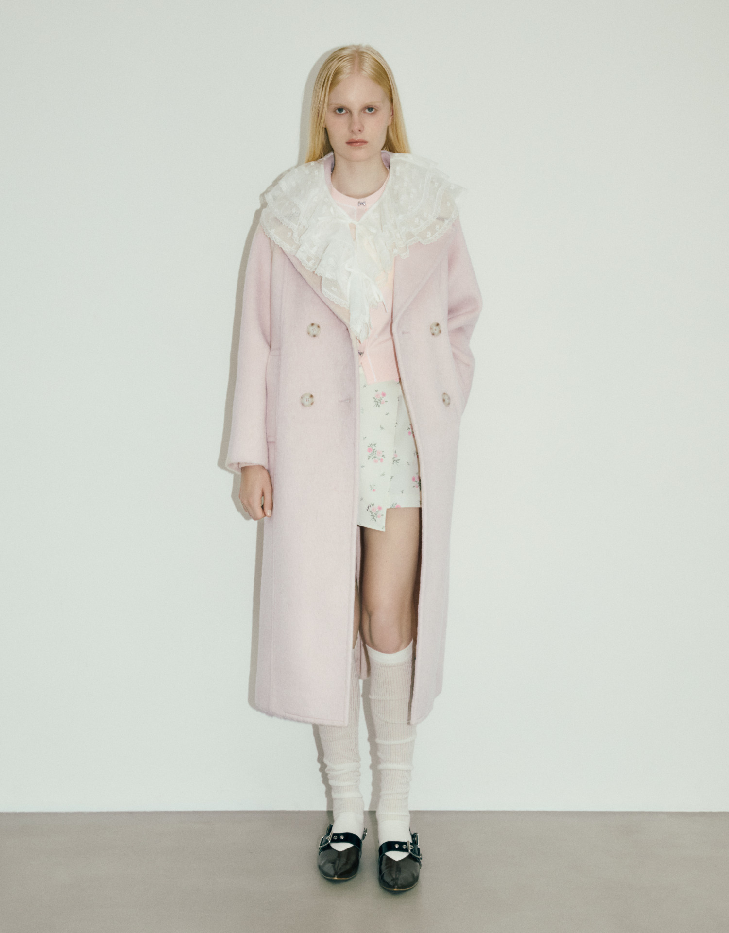 WOOL BLEND COAT の着用カット