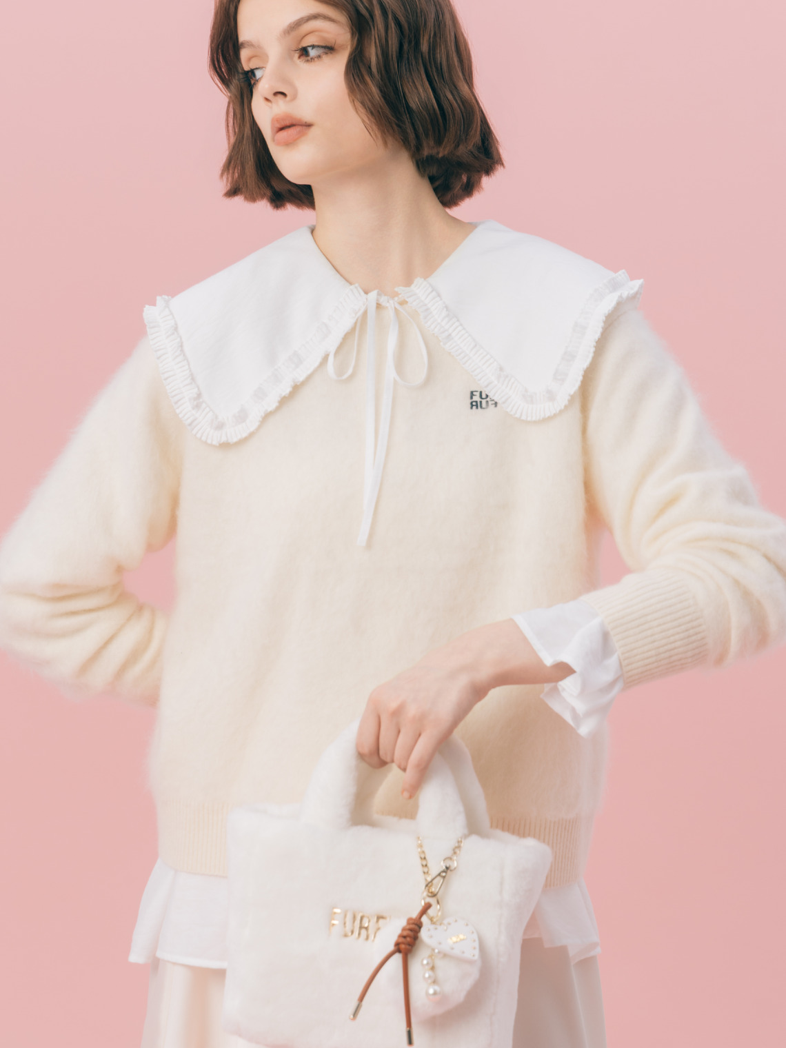 Knit と Blouse のスタイリング 1枚目